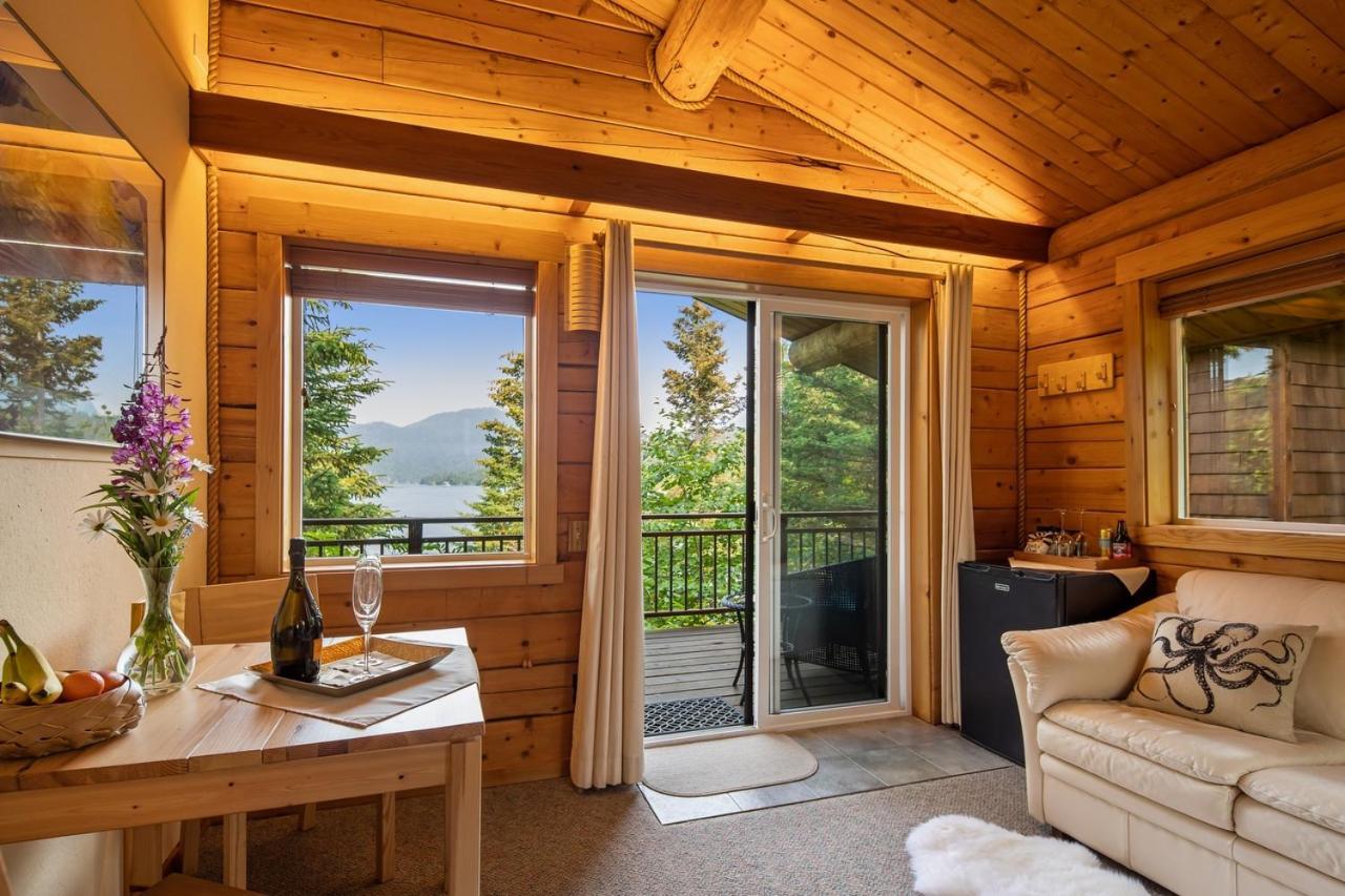 Stillpoint Lodge - All-Inclusive Halibut Cove Ngoại thất bức ảnh
